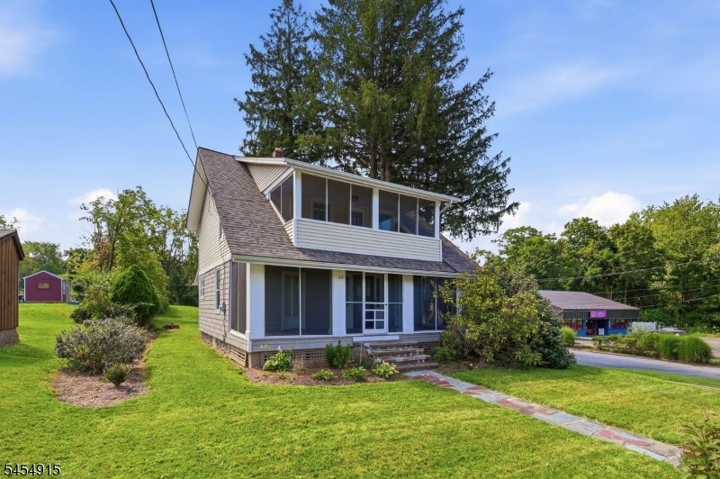 60 Marshall Hill