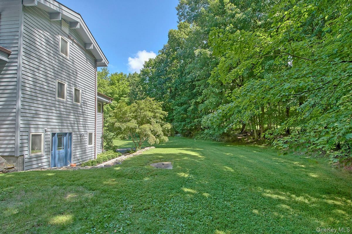 Spacious yard