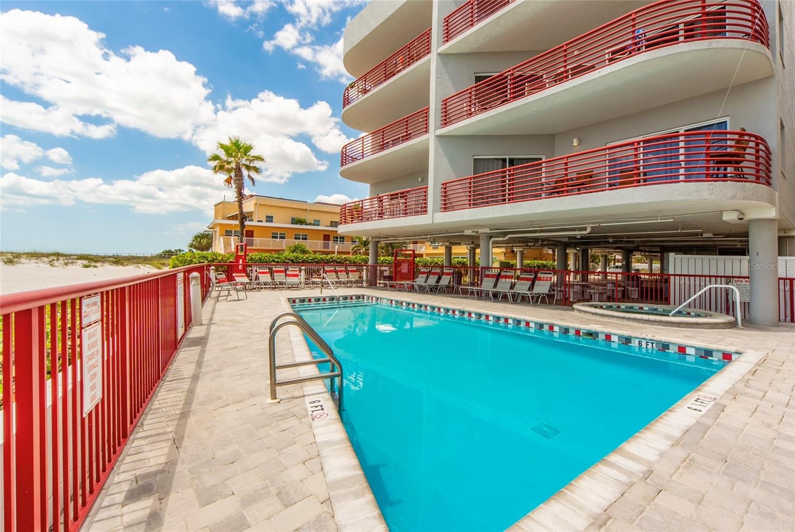 Pool and Jacuzzi