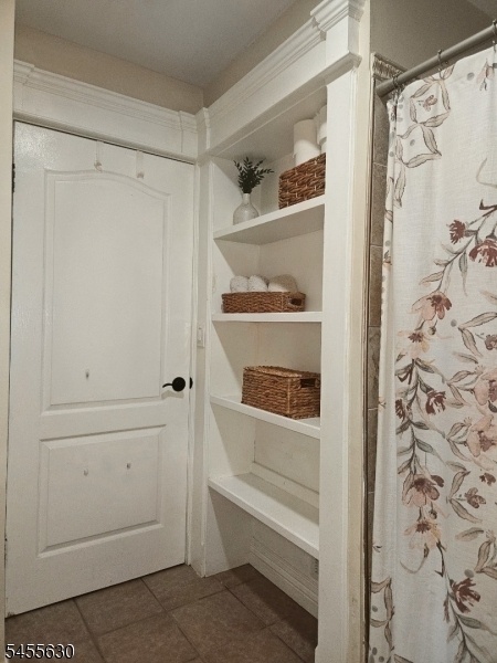 Bedroom Main 3