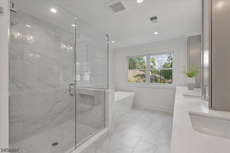Primary Bath with Water Closet