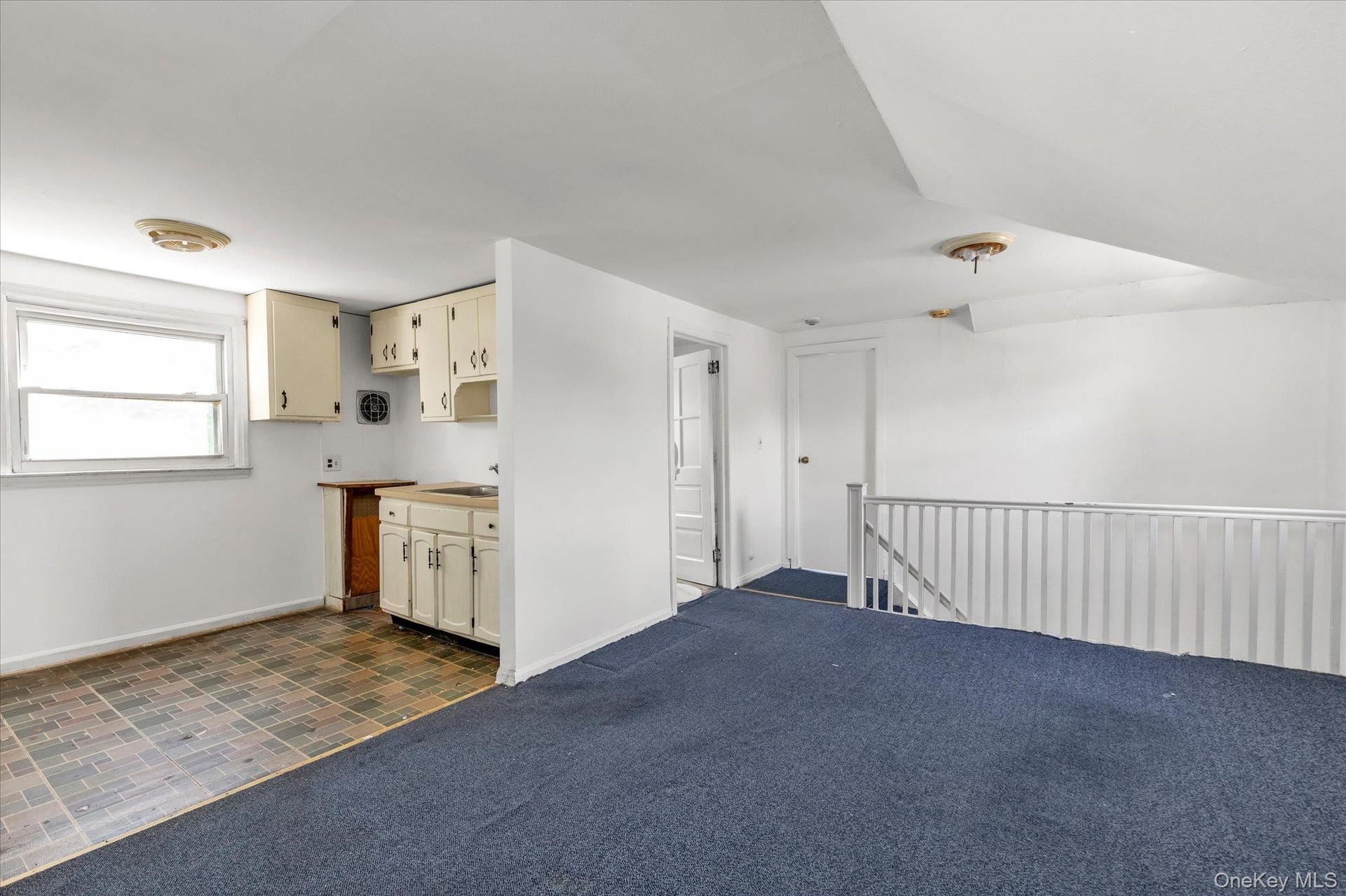 open space on second floor possible den
