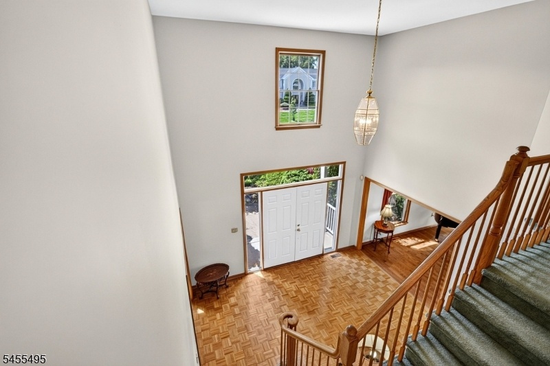 2 story foyer