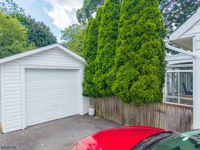 garage