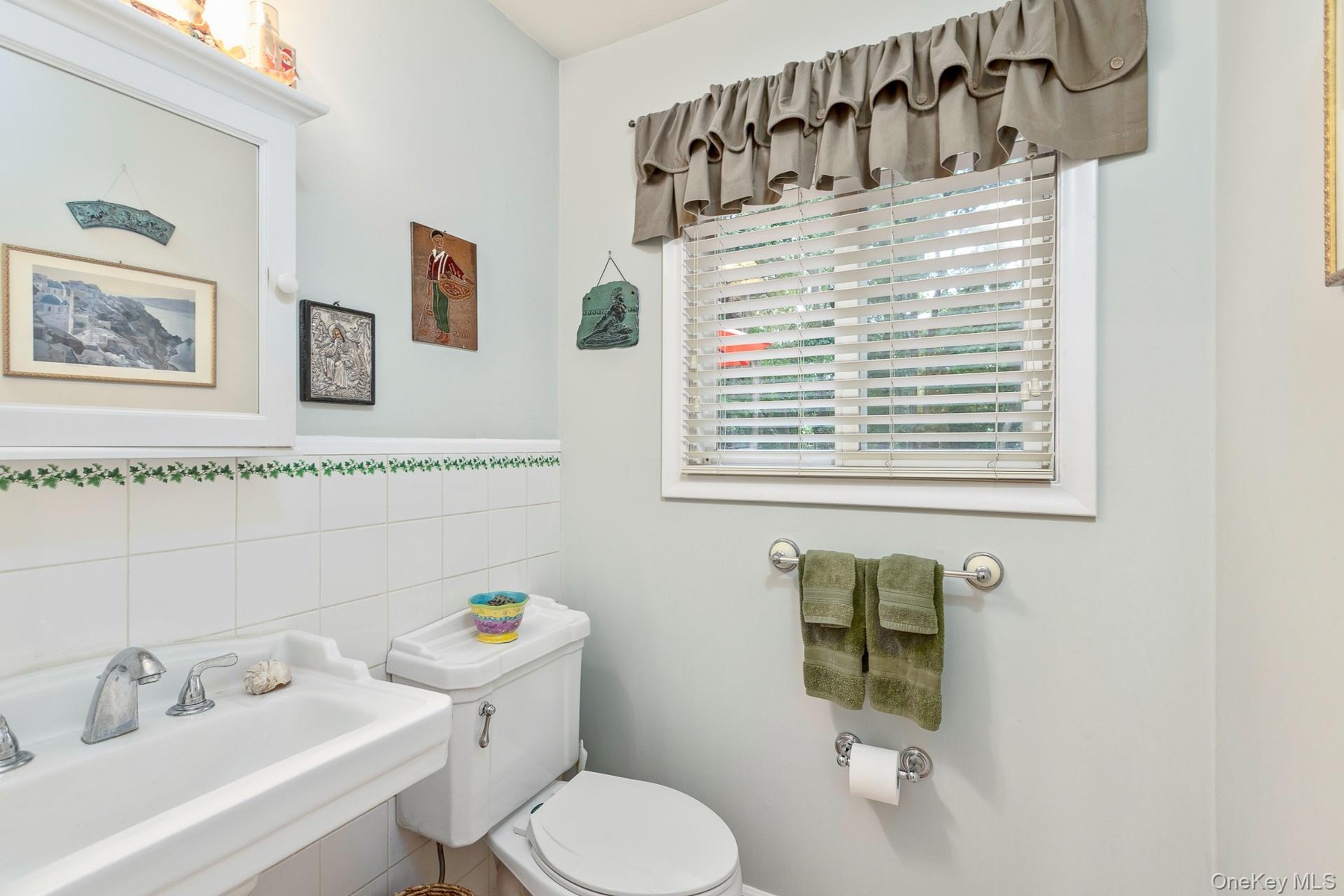 Half Bath - 1st Floor
