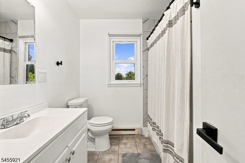 Bathroom First Level