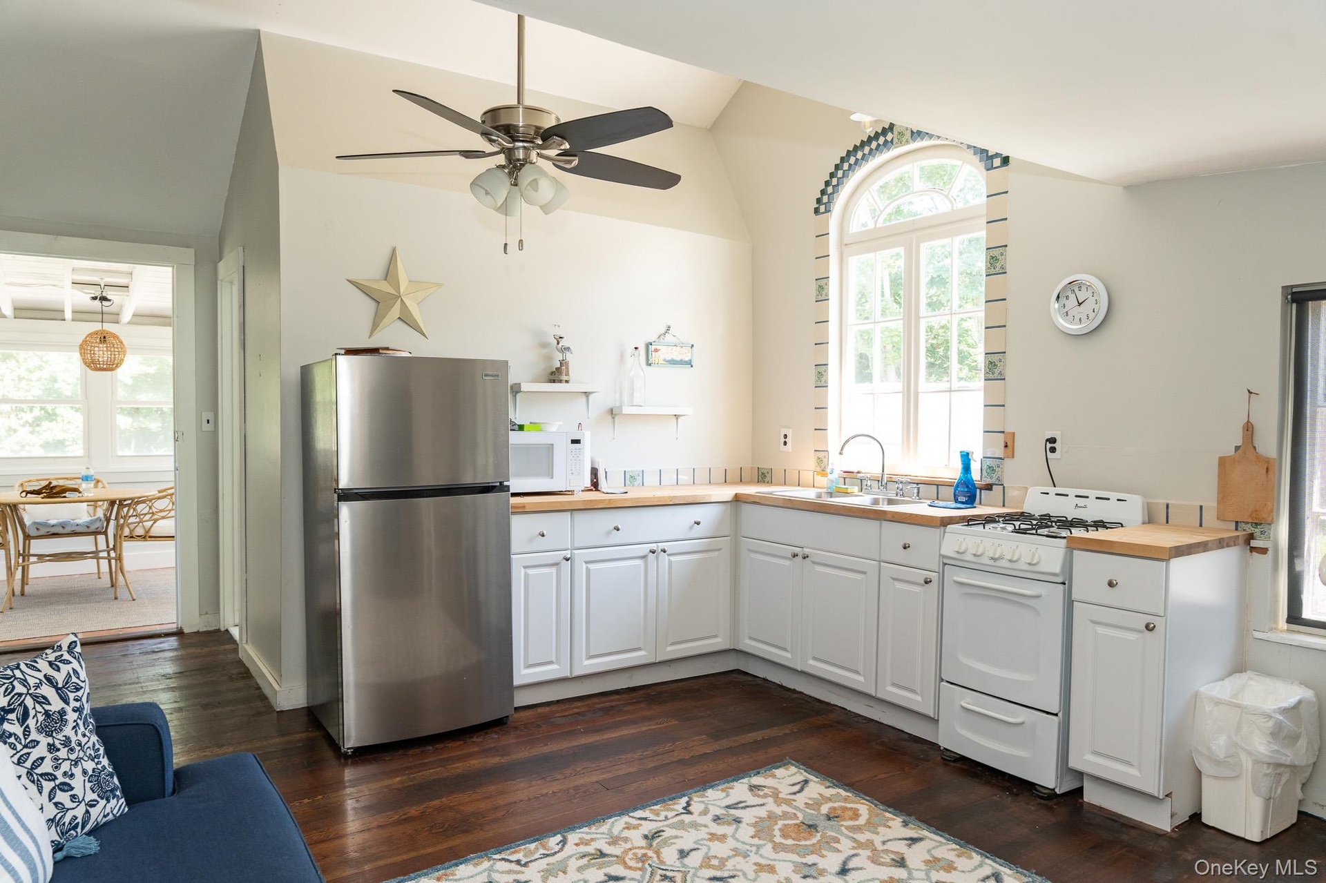 Seasonal Cottage Kitchen