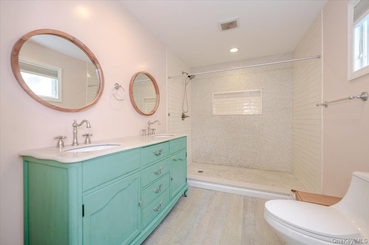 Primary Bathroom #2