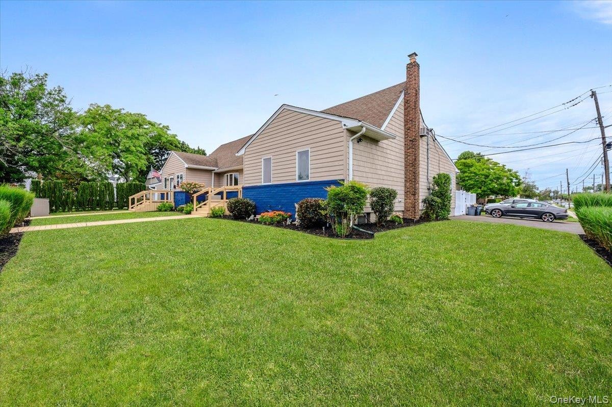 Front & Side Yard