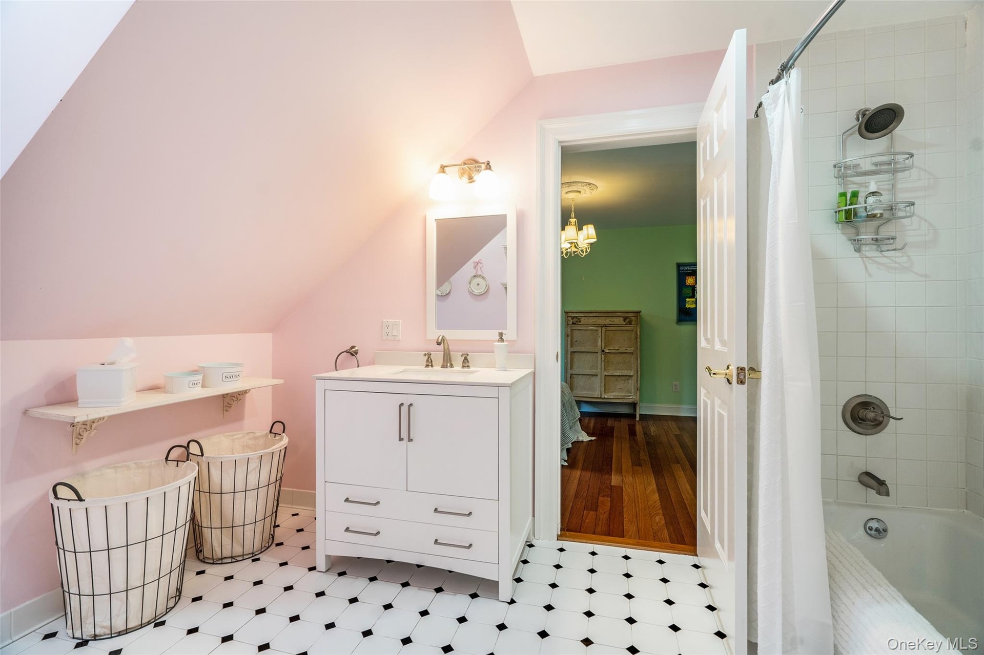 Bedrooms #4 and #5 share this bathroom.