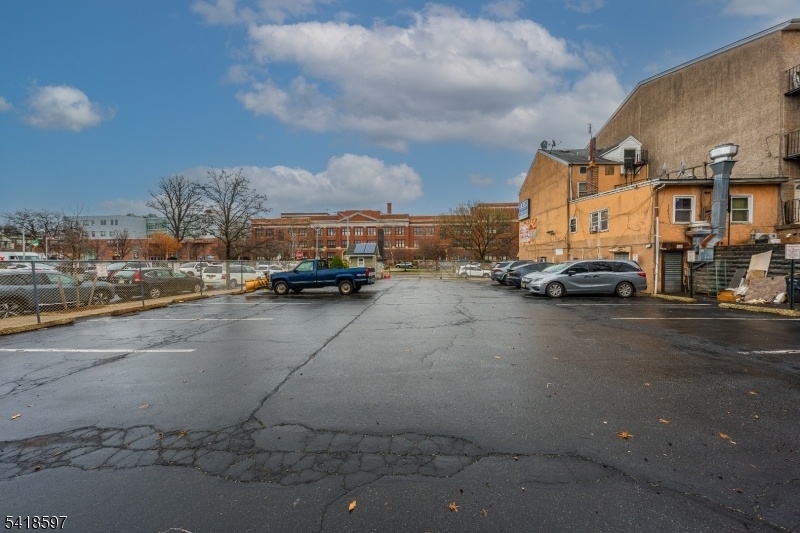 Parking Lot