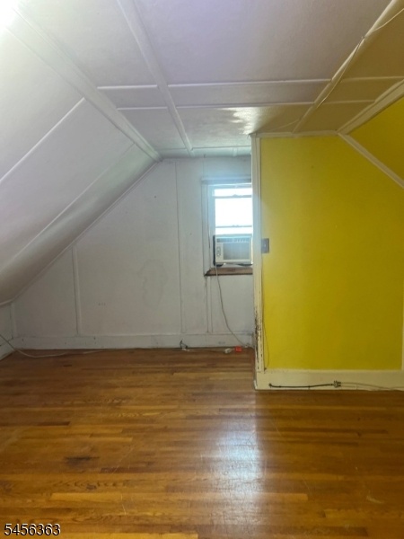 2ND FL ROOM