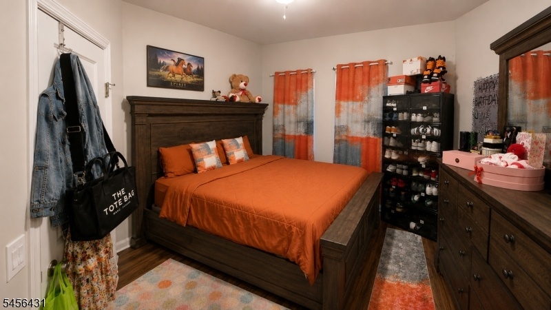 Bedroom2