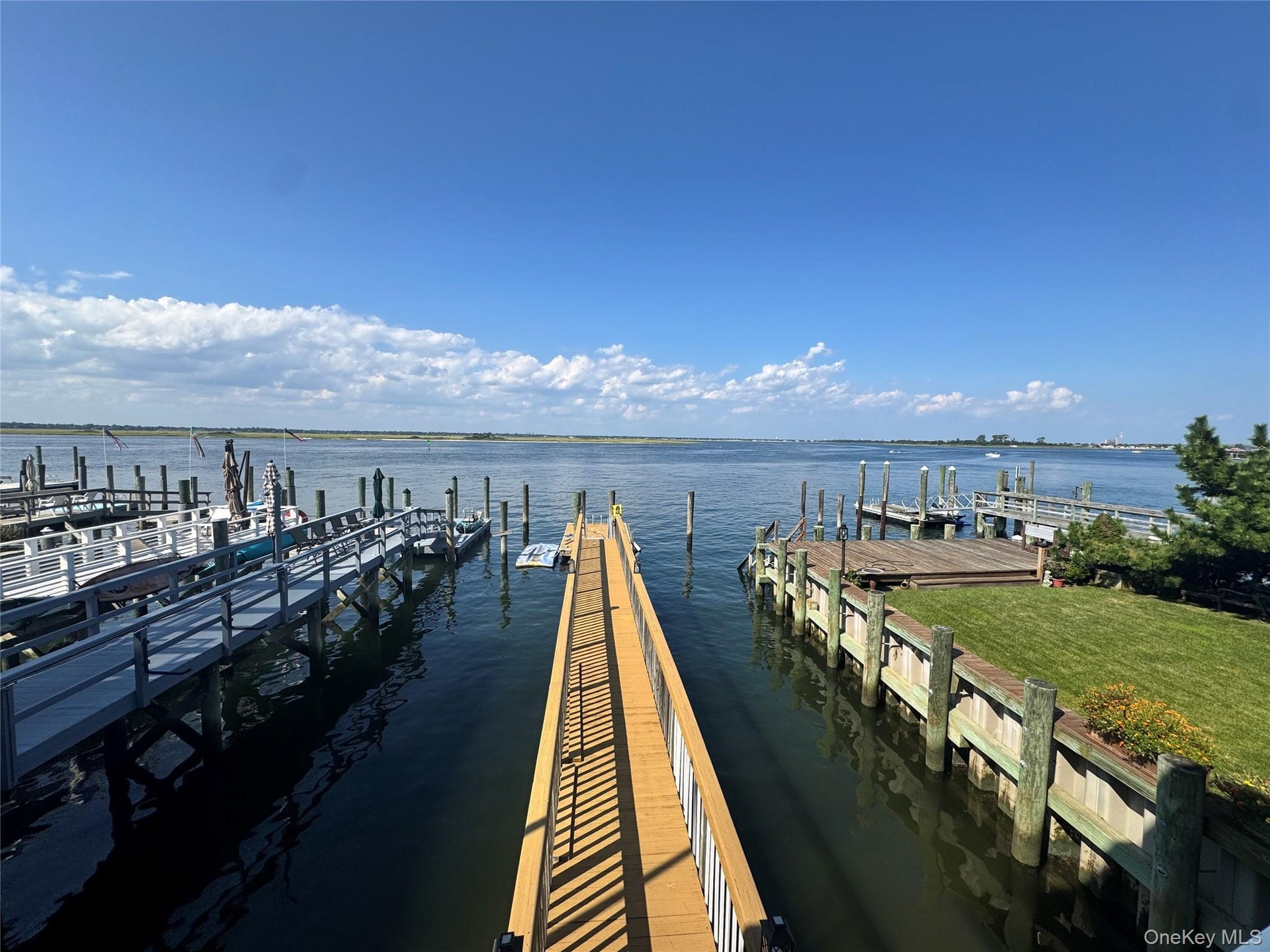 50' Walkway with 20' Dock