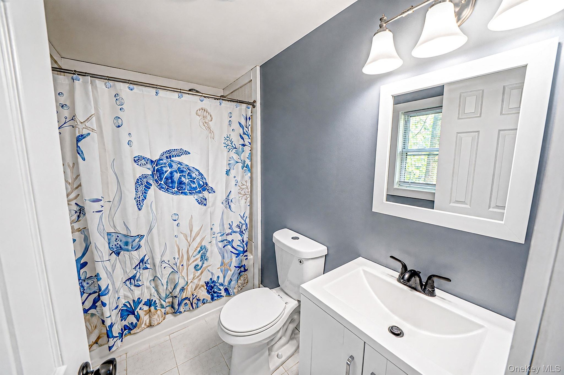 Second level Bathroom