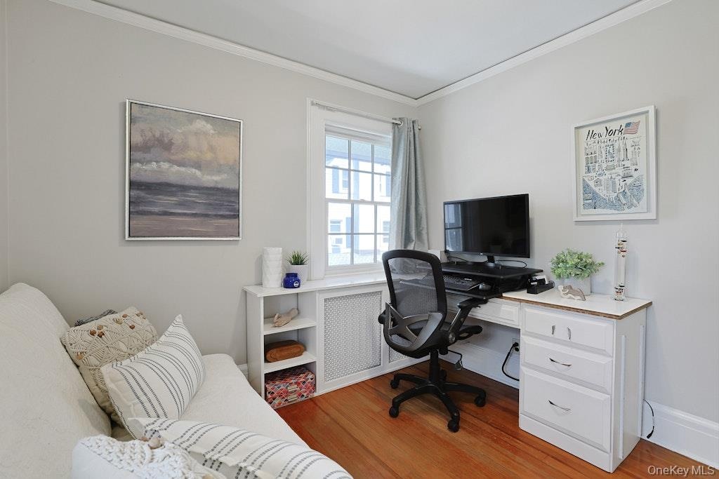 Bedroom/Guest room/Office...