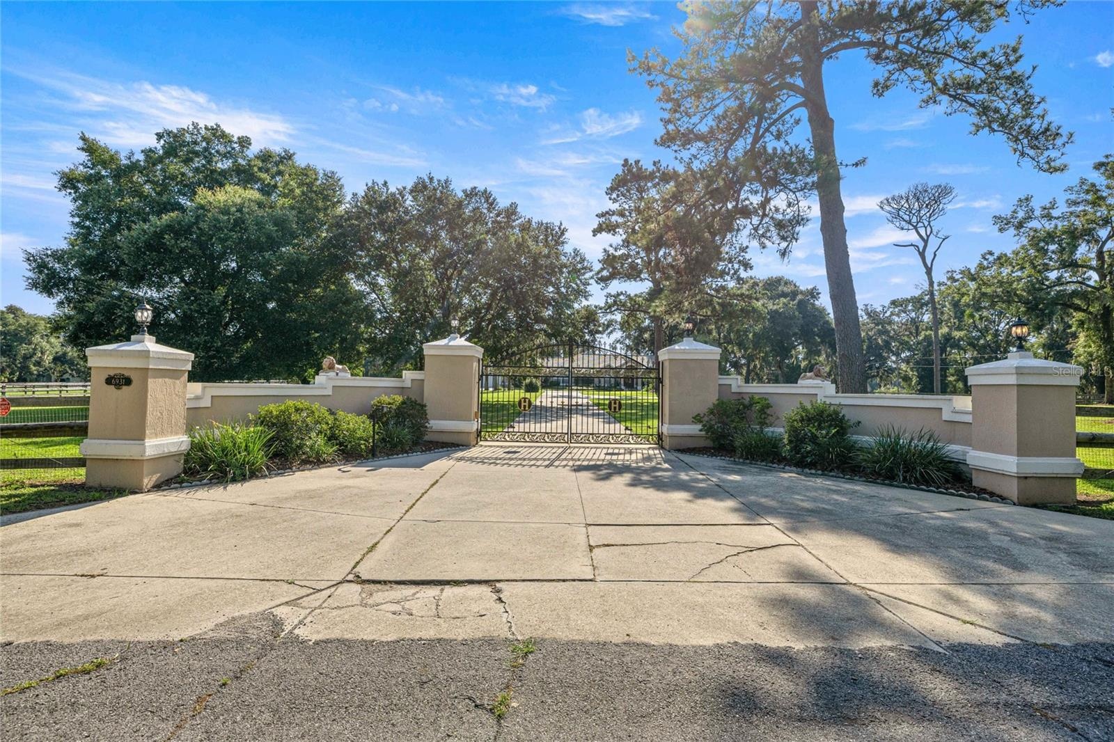 Large Gated Entry