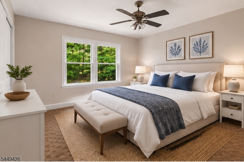 BEDROOM (VIRTUALLY STAGED)