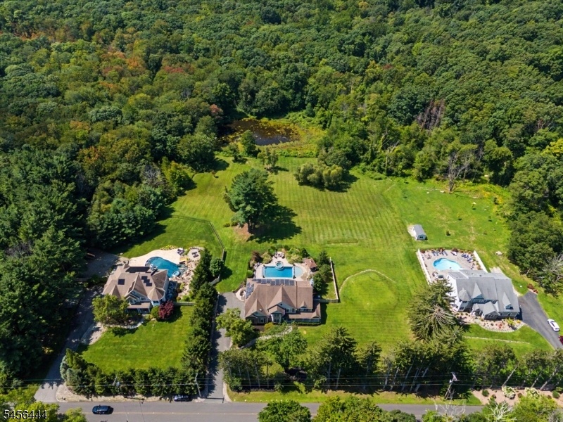 Full lot view.