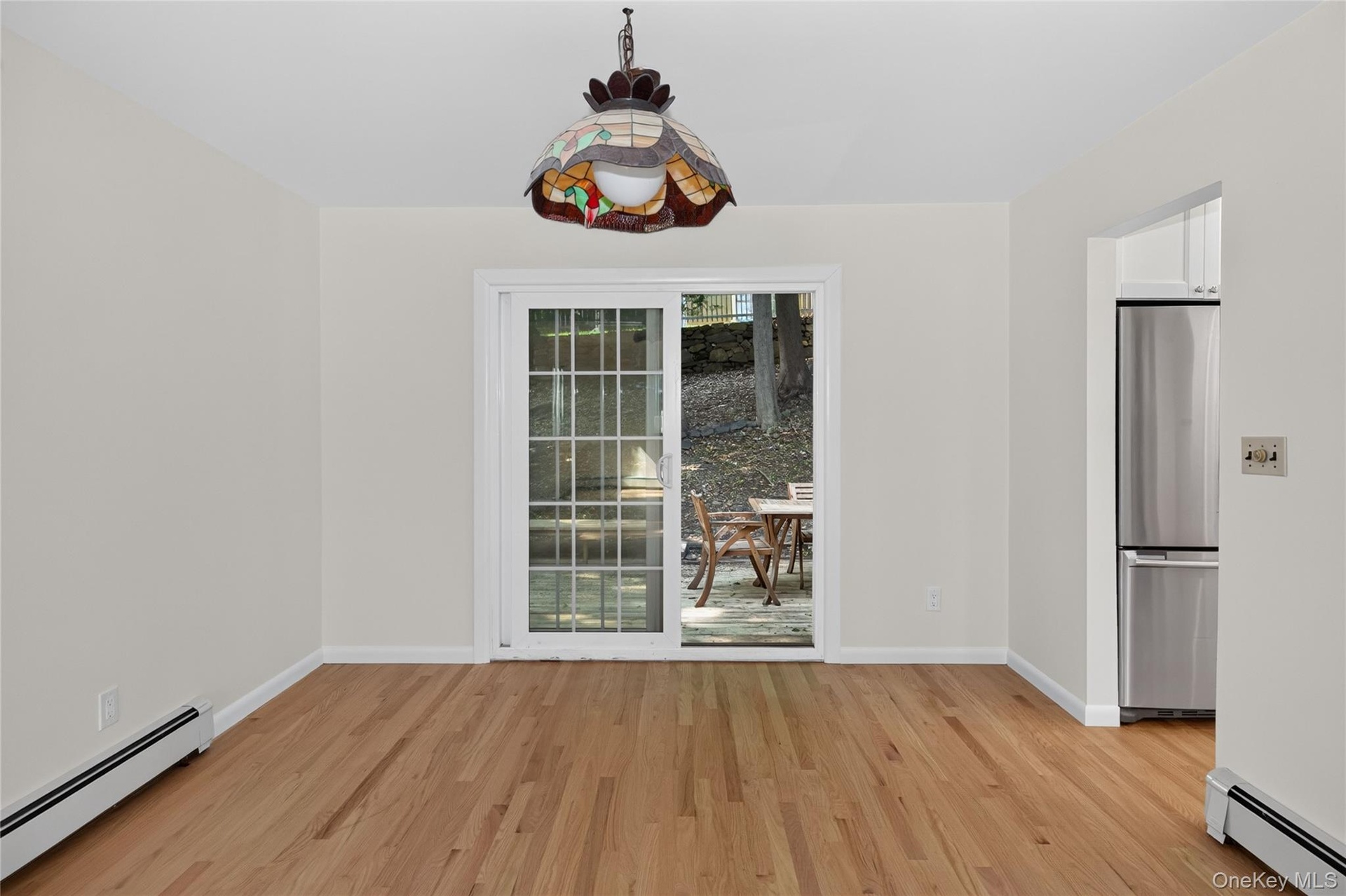 Dining Area to Deck