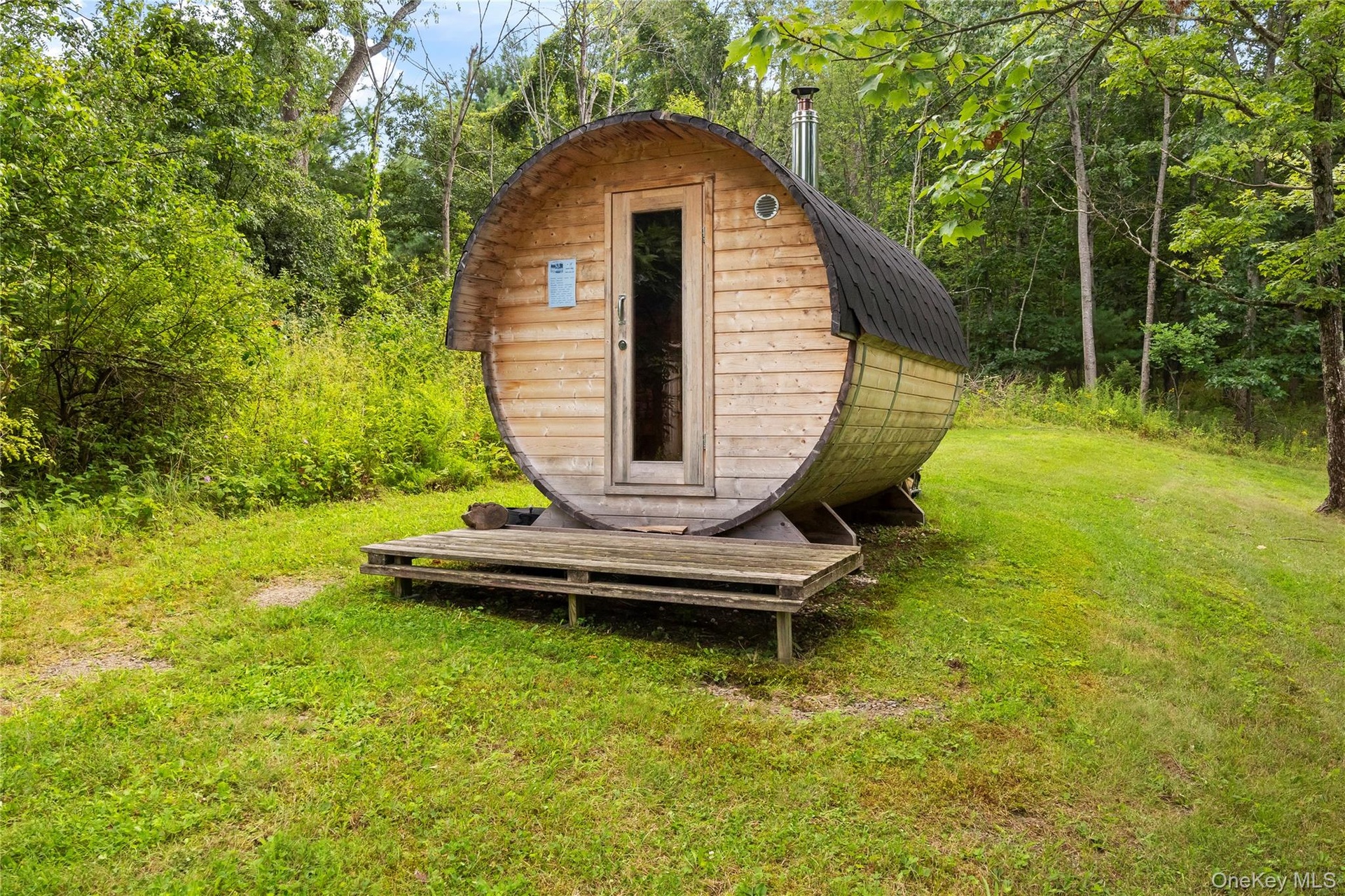 Four person sauna