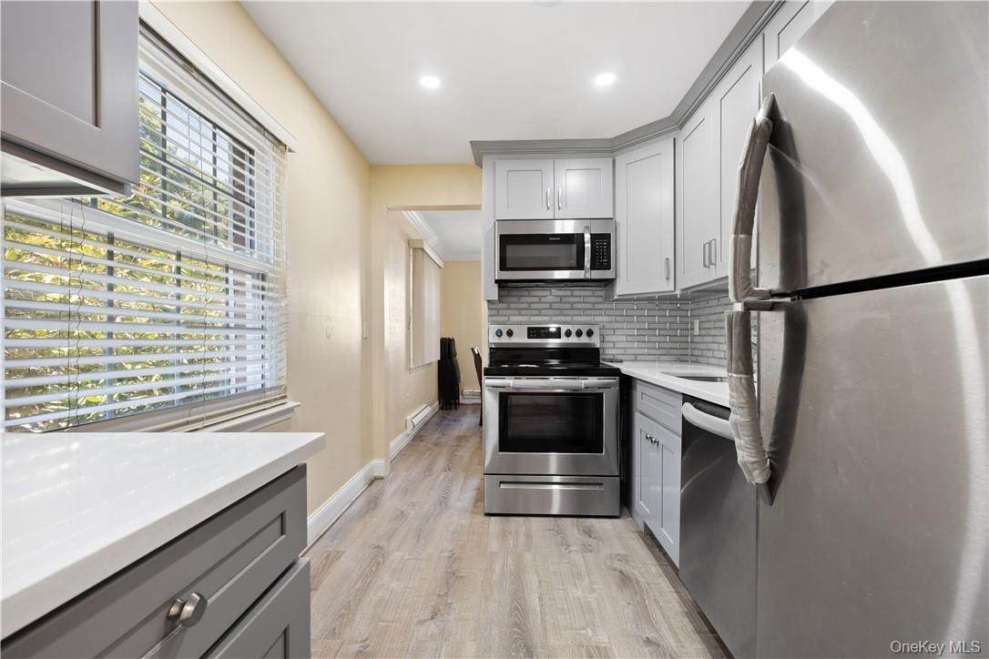 Modern kitchen.