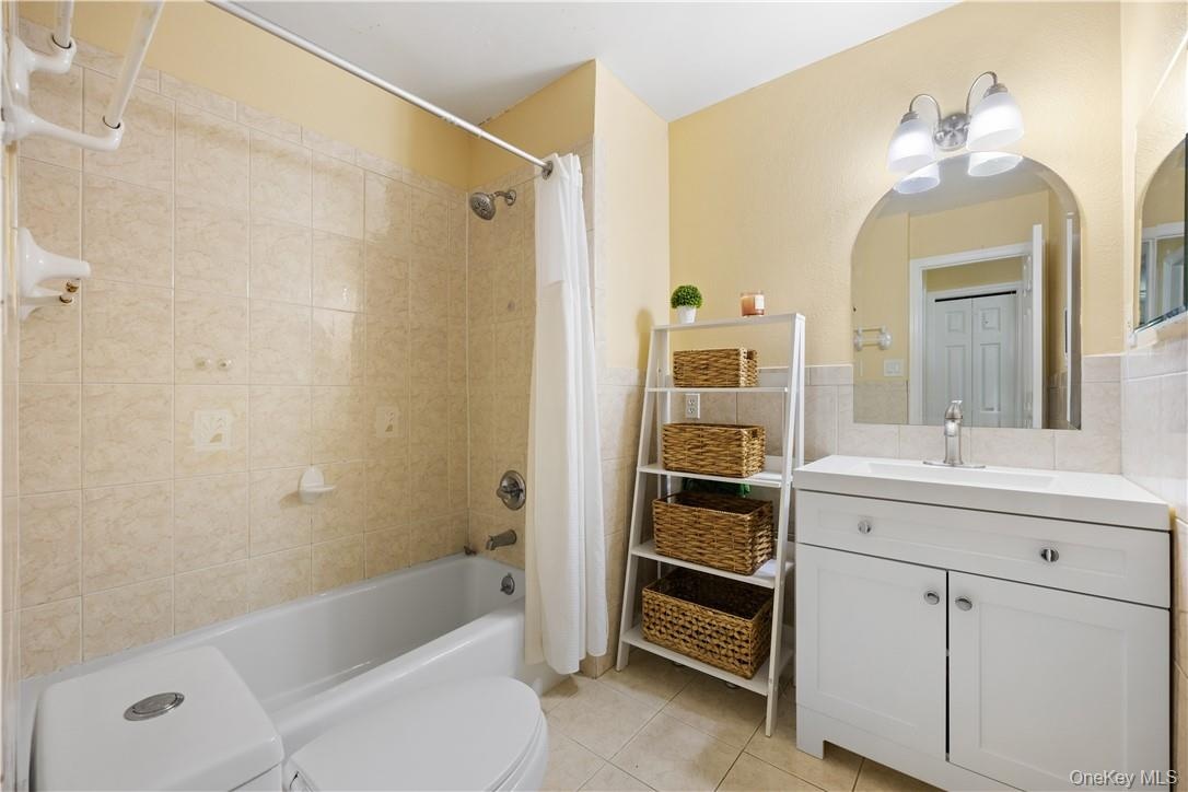Hall Bathroom