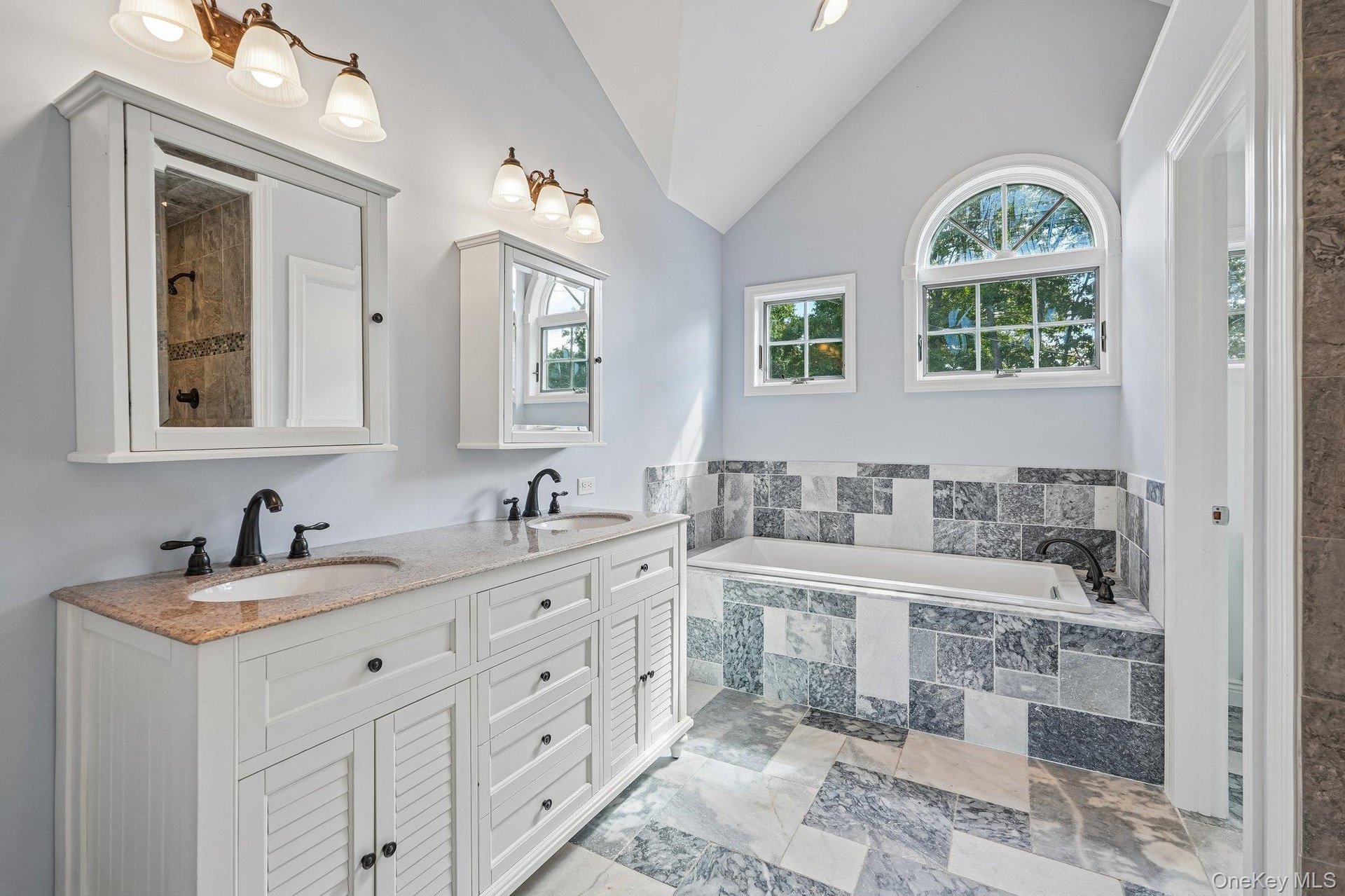 Ensuite with Jetted Tub