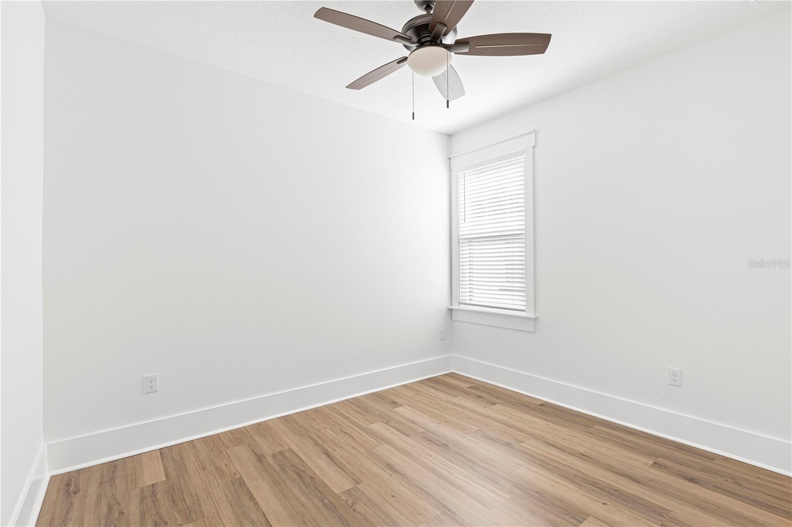 bedroom 4 (upstairs)