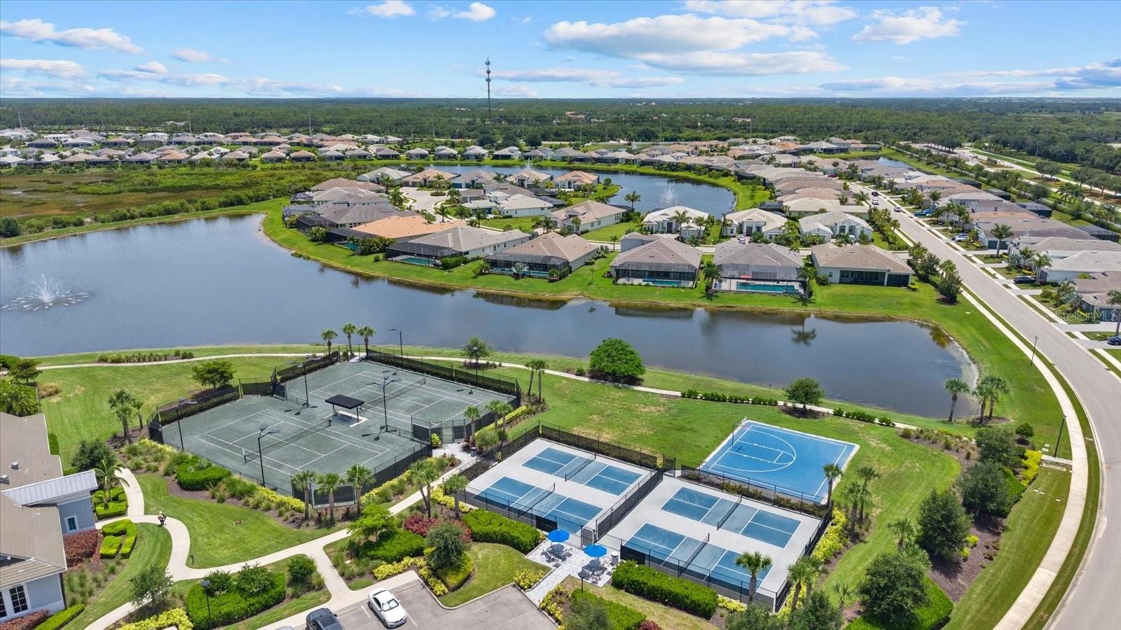 Tennis, Pickleball & Basketball Courts