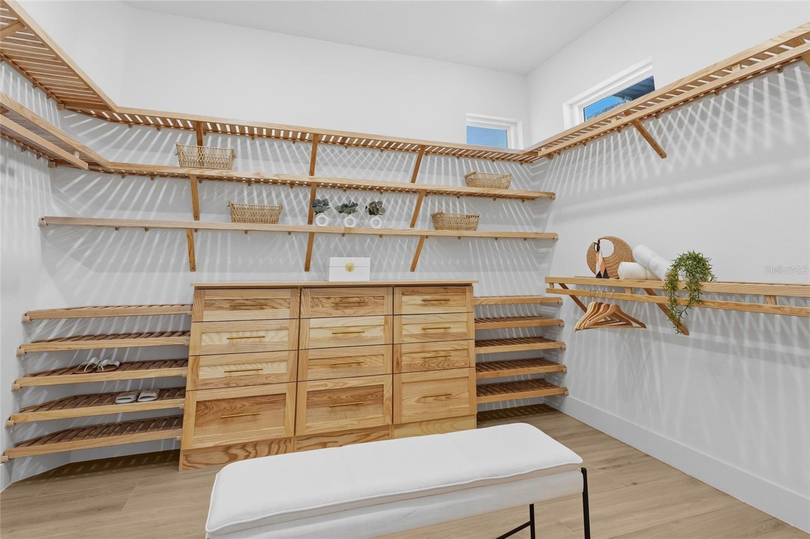 Primary suite walk-in closet