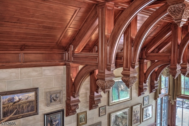Ceiling detail
