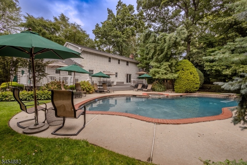 pool view