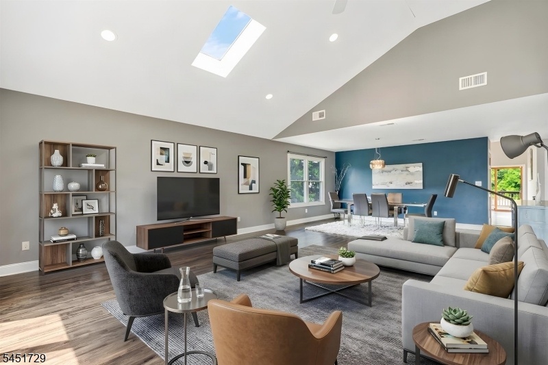 Living/Dining