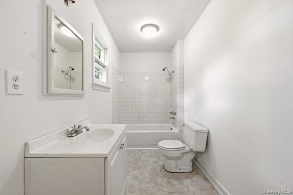first floor bath off kitchen