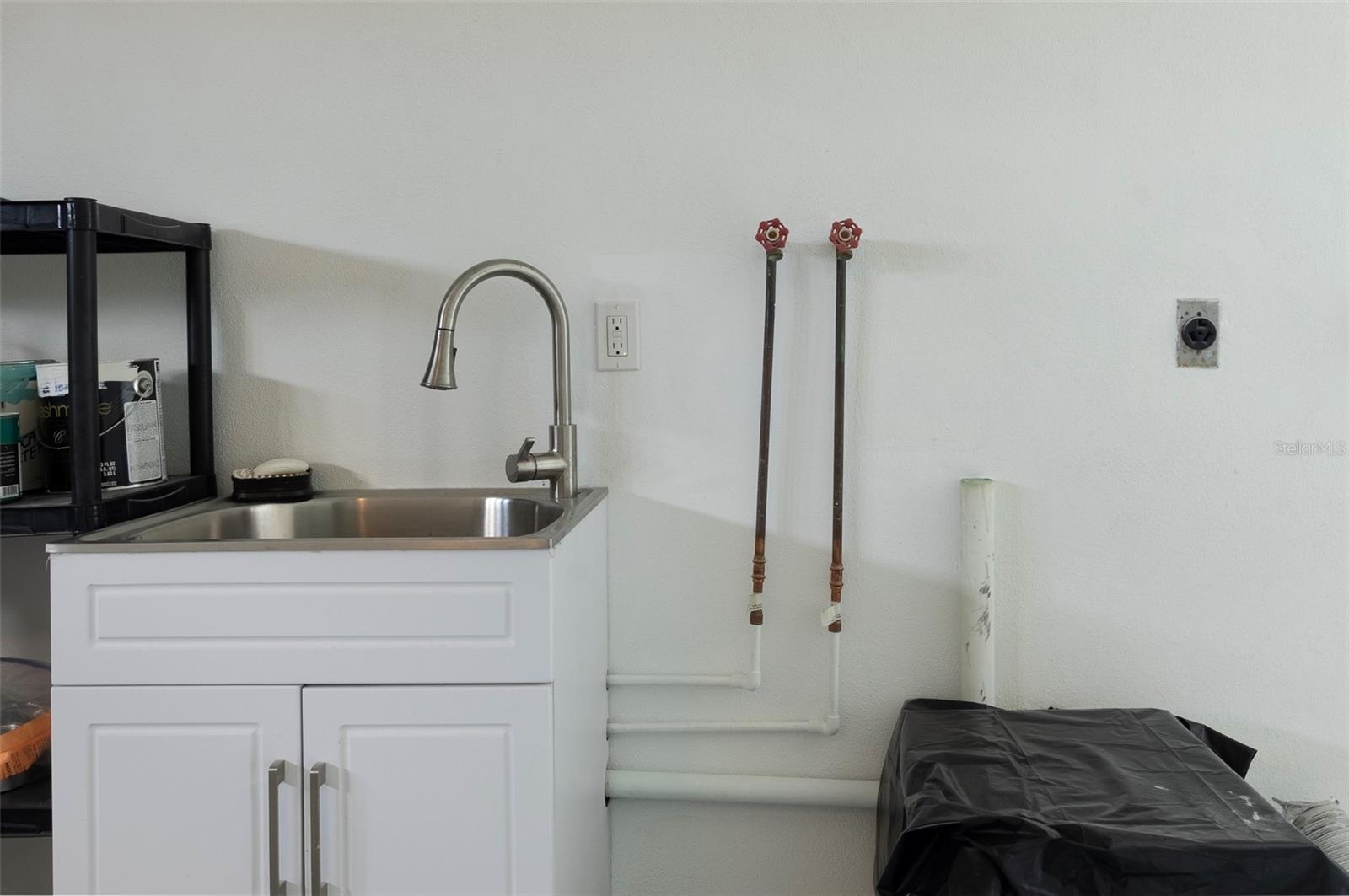 Laundry Area in rthe garage.