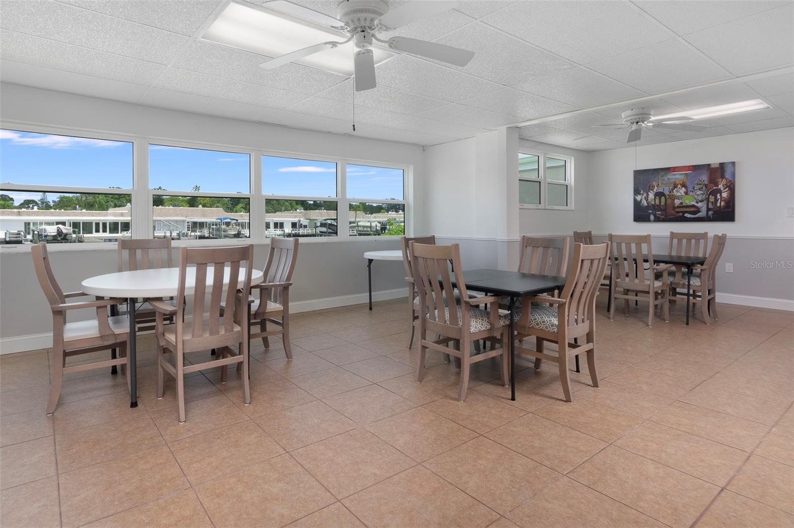 2nd Clubhouse offers private areas for you!