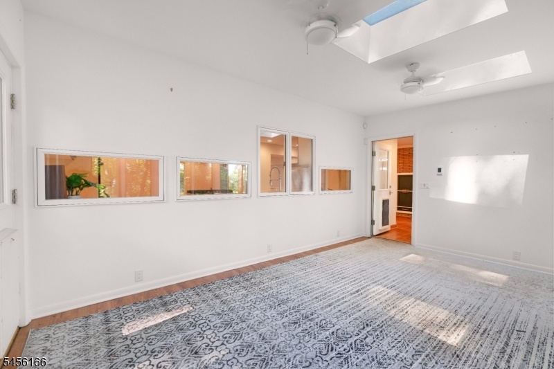 SUNROOM2