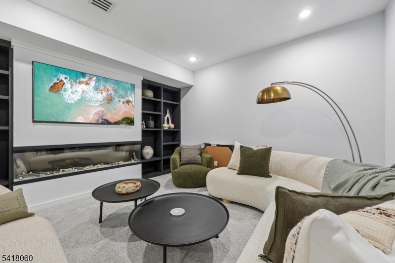 FINISHED BASEMENT
