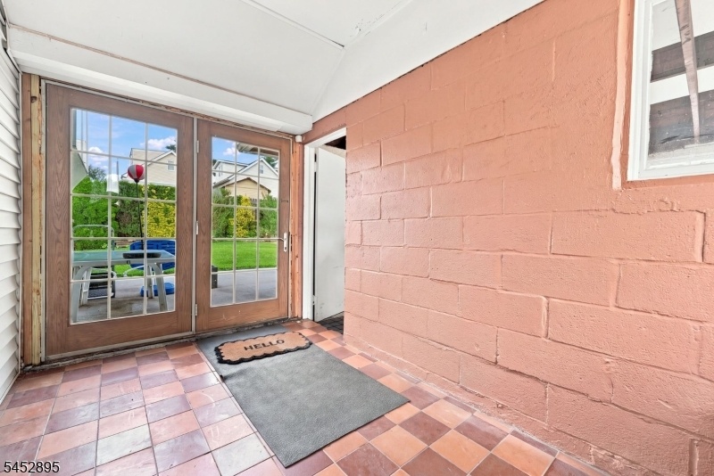 Garage Side Access