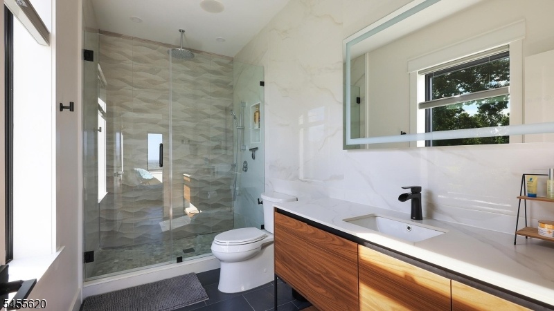 Bathroom #2