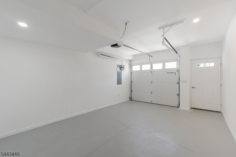 One Car Garage with Bonus Room