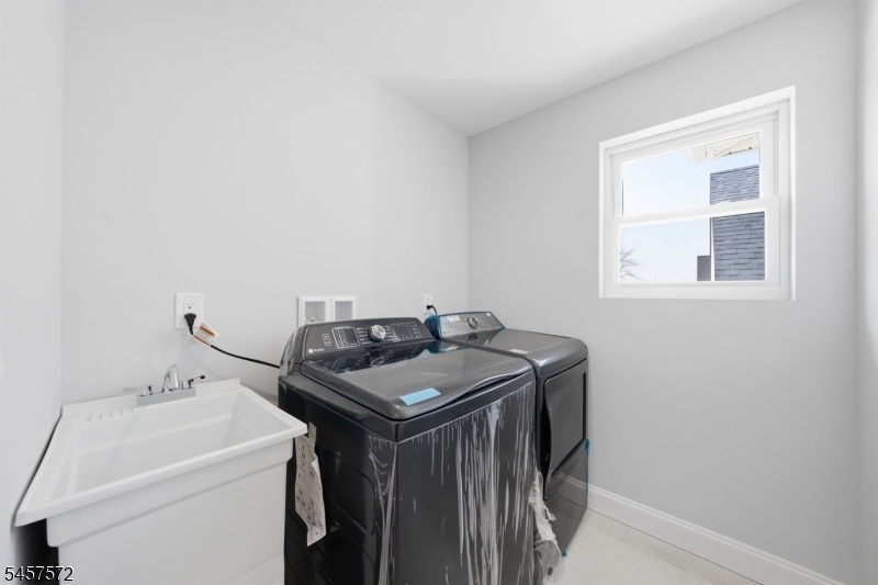 GE CAFE WASHER/DRYER