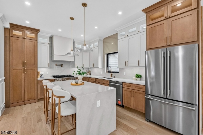 Chef's kitchen