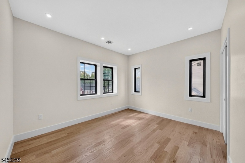 2nd floor bedroom