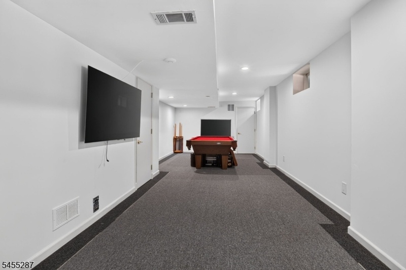 pool table included