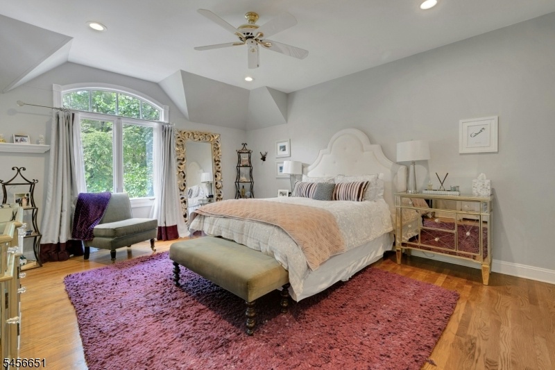 2nd Fl Bedroom