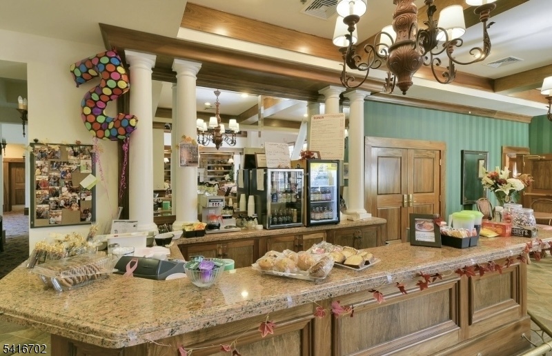 Snack bar