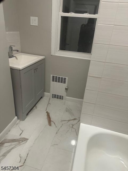 3rd Fl Bath