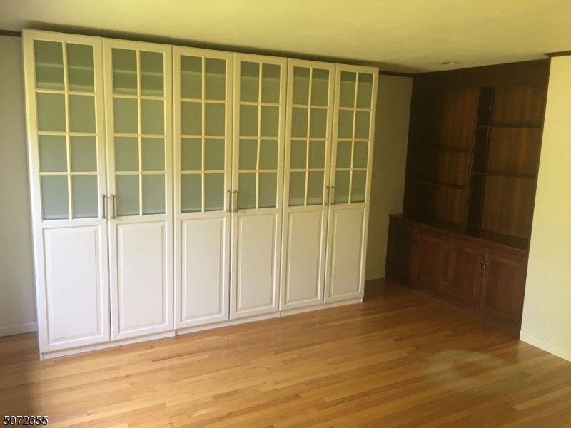 Library/Office
